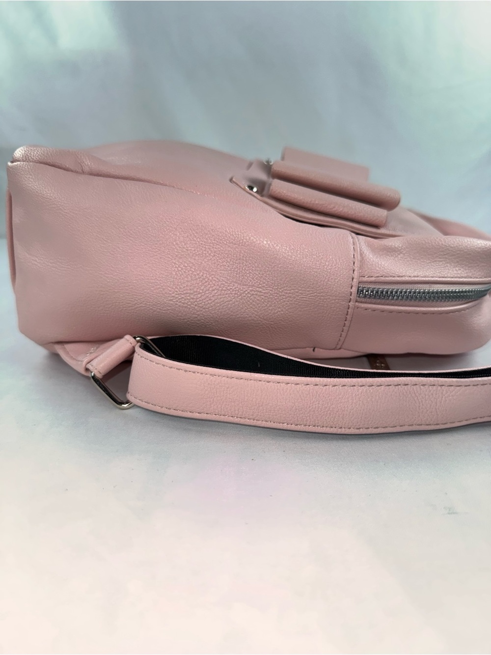 Betsey Johnson Pink Bow Front Backpack - Picture 5 of 17